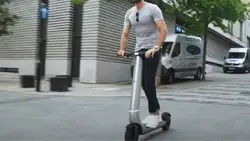 The Bo M e-scooter