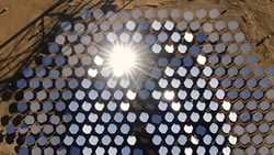 concentrates solar power array