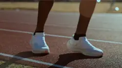 Avelo Smart Running Shoe